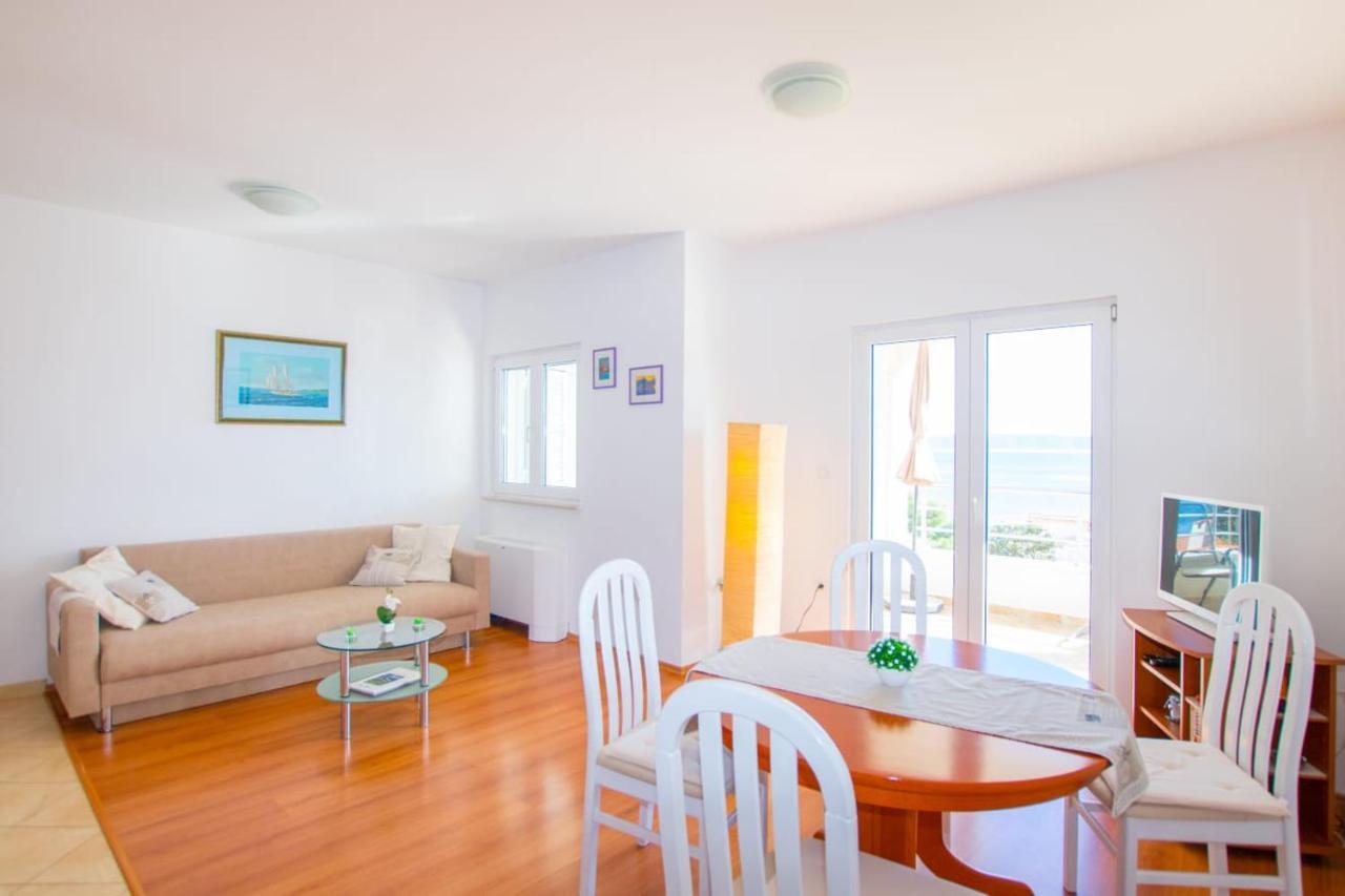 Villa Marta Apartmani Trogir Exterior photo