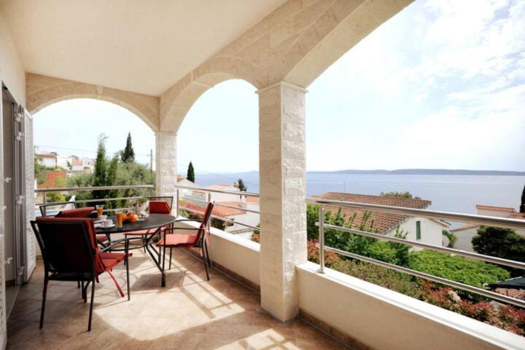 Villa Marta Apartmani Trogir Exterior photo